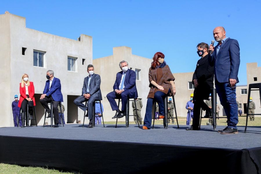 El Frente Grande acompañó a su presidente Mario Secco en el aniversario 220 de Ensenada.